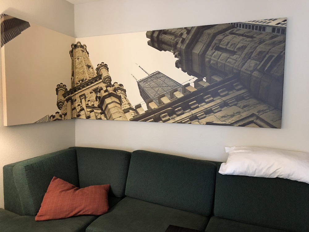 Springhill Suites by Marriott Chicago Downtown/ River North