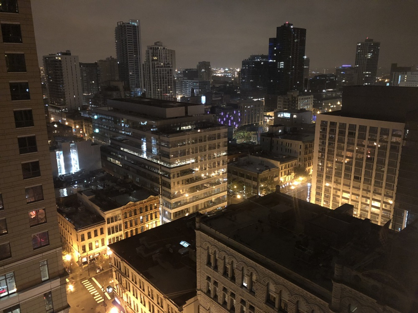 Springhill Suites by Marriott Chicago Downtown/ River North