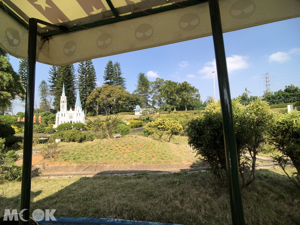 小人國主題樂園 水道船
