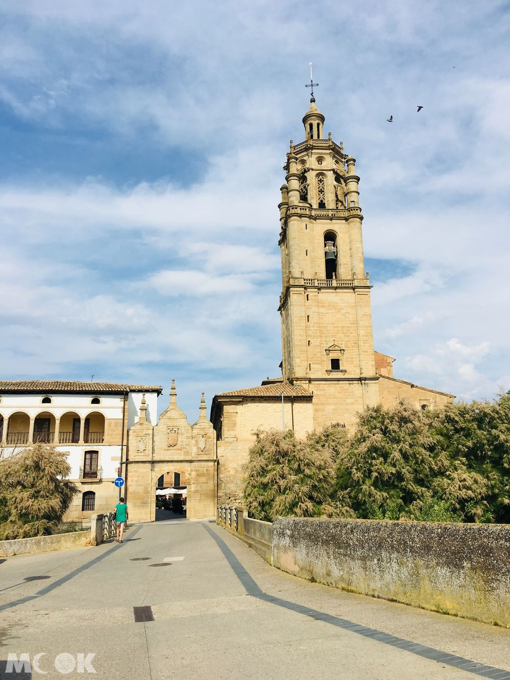 Iglesia de Sta. María de Los Arcos