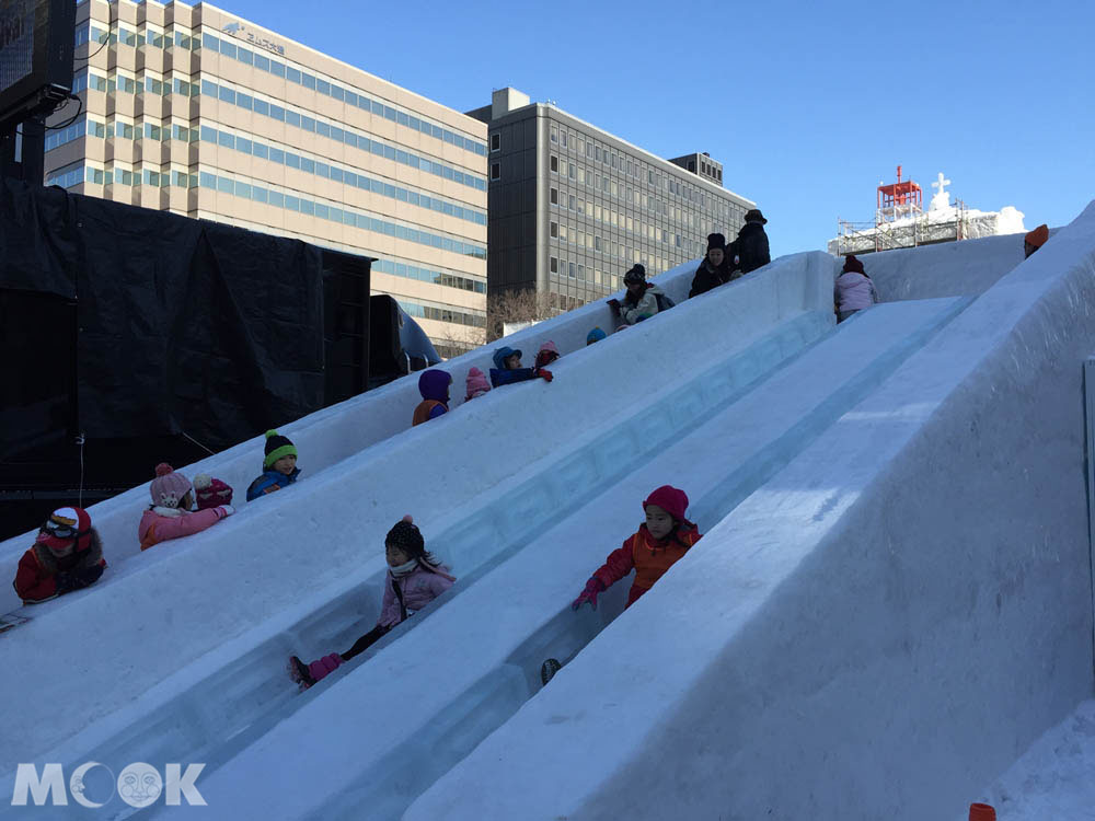 札幌雪祭期間的遊樂設施