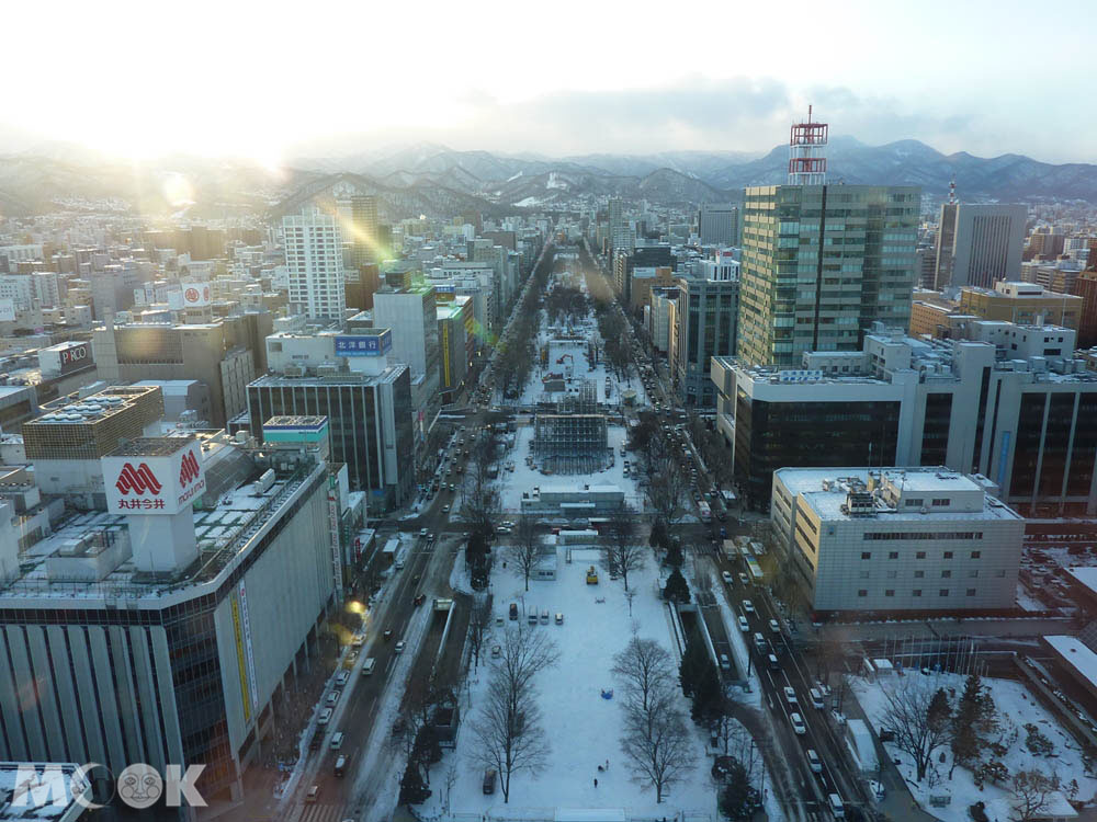 從札幌電視塔觀賞街景
