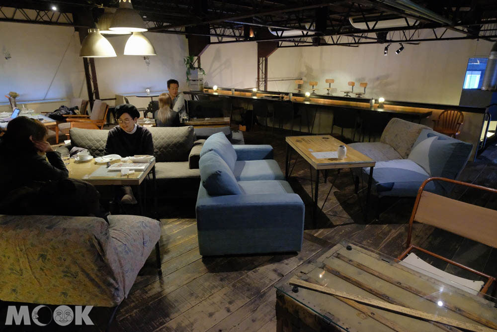 森彥咖啡分店Plantation內的座位區