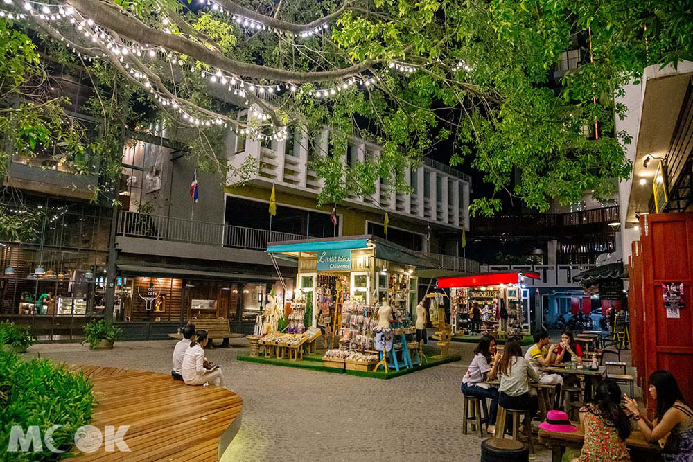 泰國 清邁 尼曼明路 購物 商場 Think Park很多小店