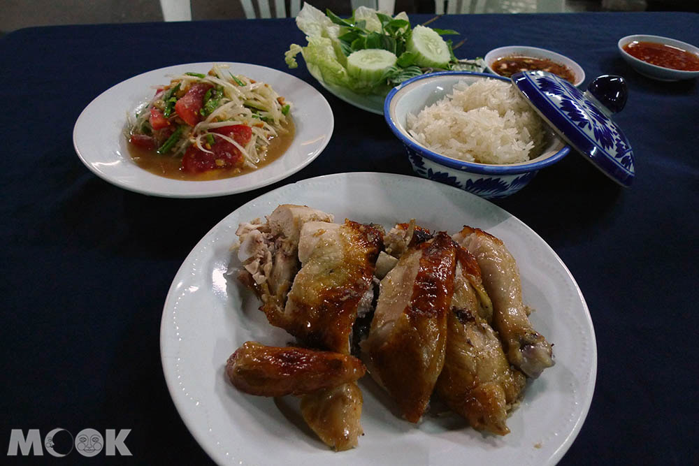 泰國 清邁 舊城 古城 小吃 東北烤雞　SP Chicken　 