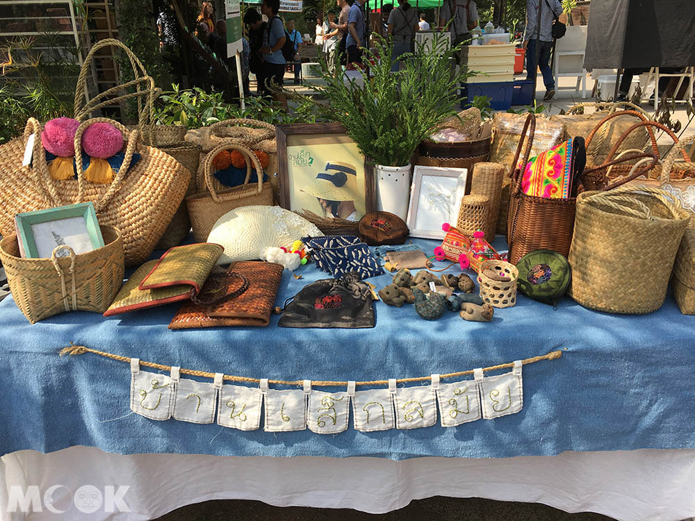 泰國 清邁 夜市 市集 Baan Kang Wat 