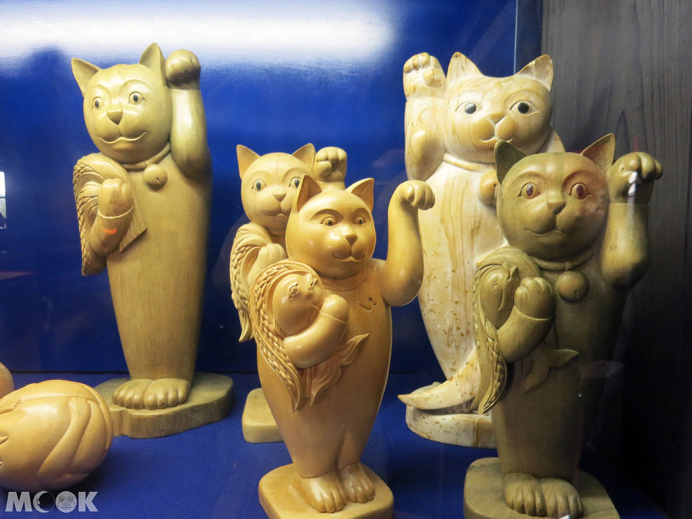 招財貓美術館(招き猫美術館)木雕招財貓