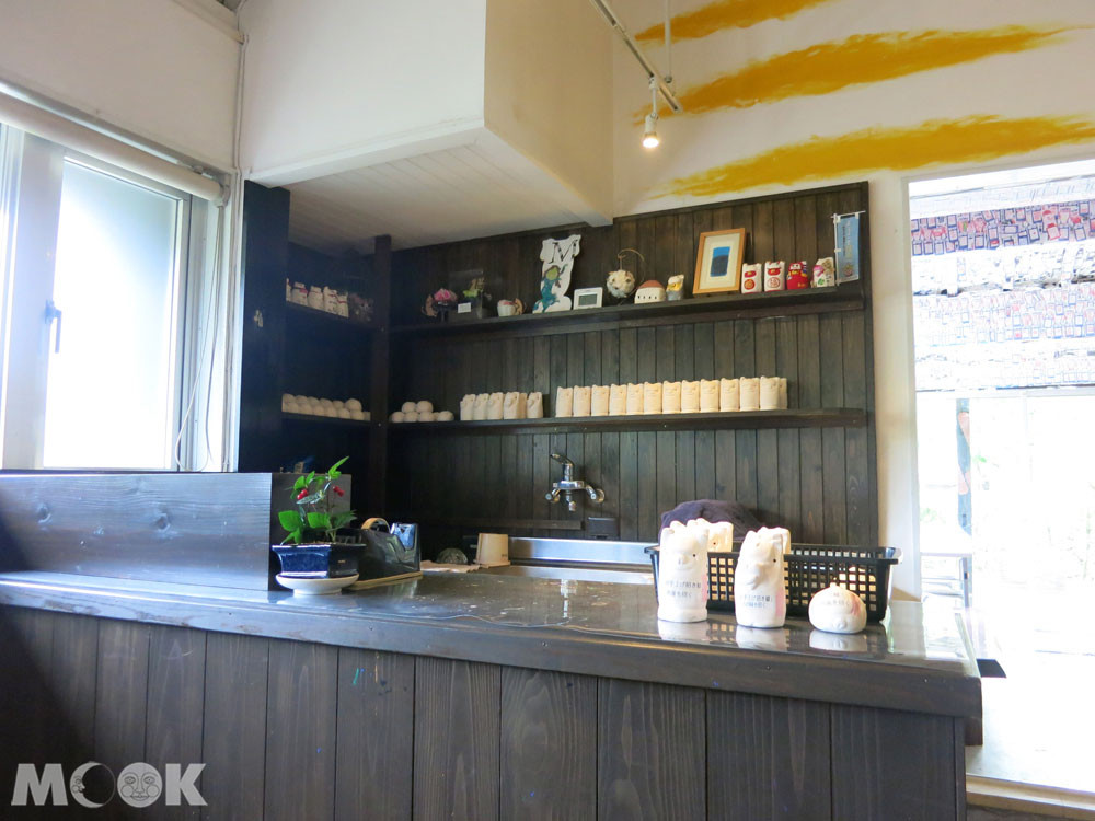 招財貓美術館(招き猫美術館)Lucky Cats House工作人員吧檯
