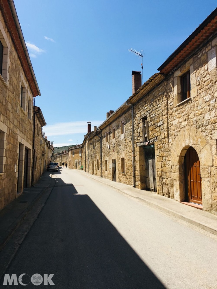 Hornillos del Camino家庭式庇護所