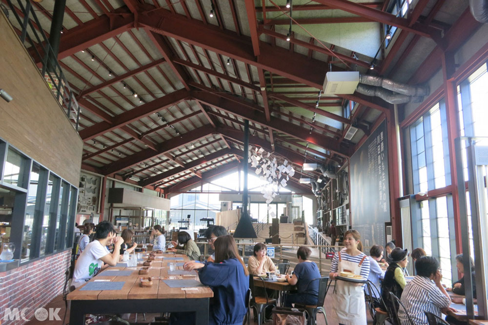THE DANSHAKU LOUNGE用餐空間