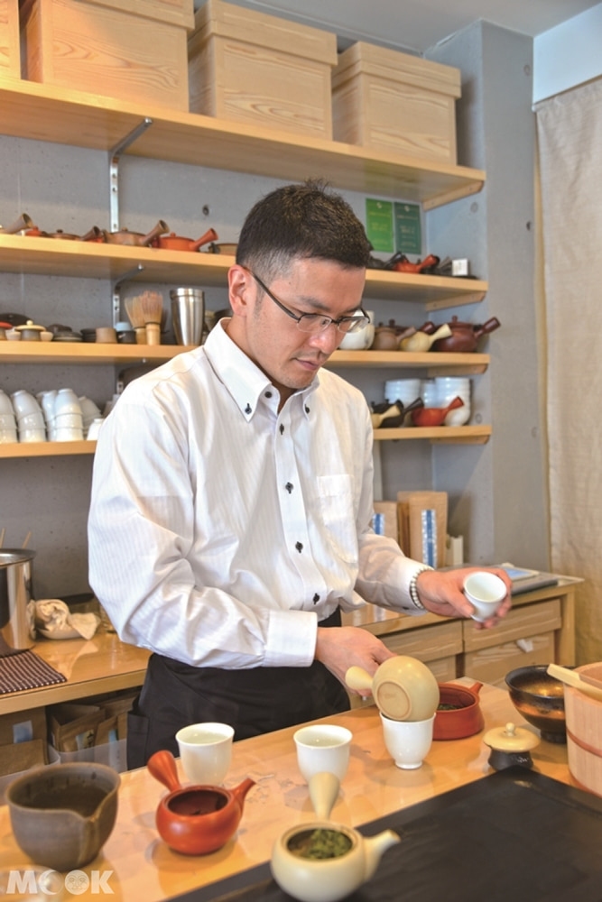 茶茶の間