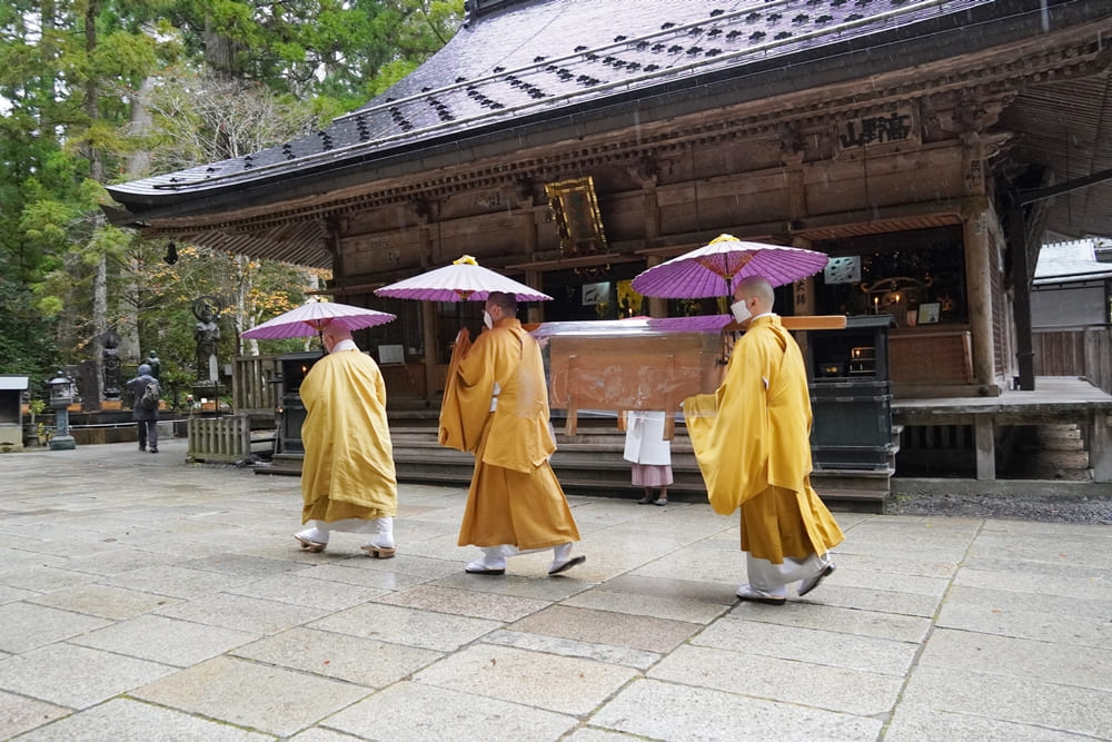 生身供