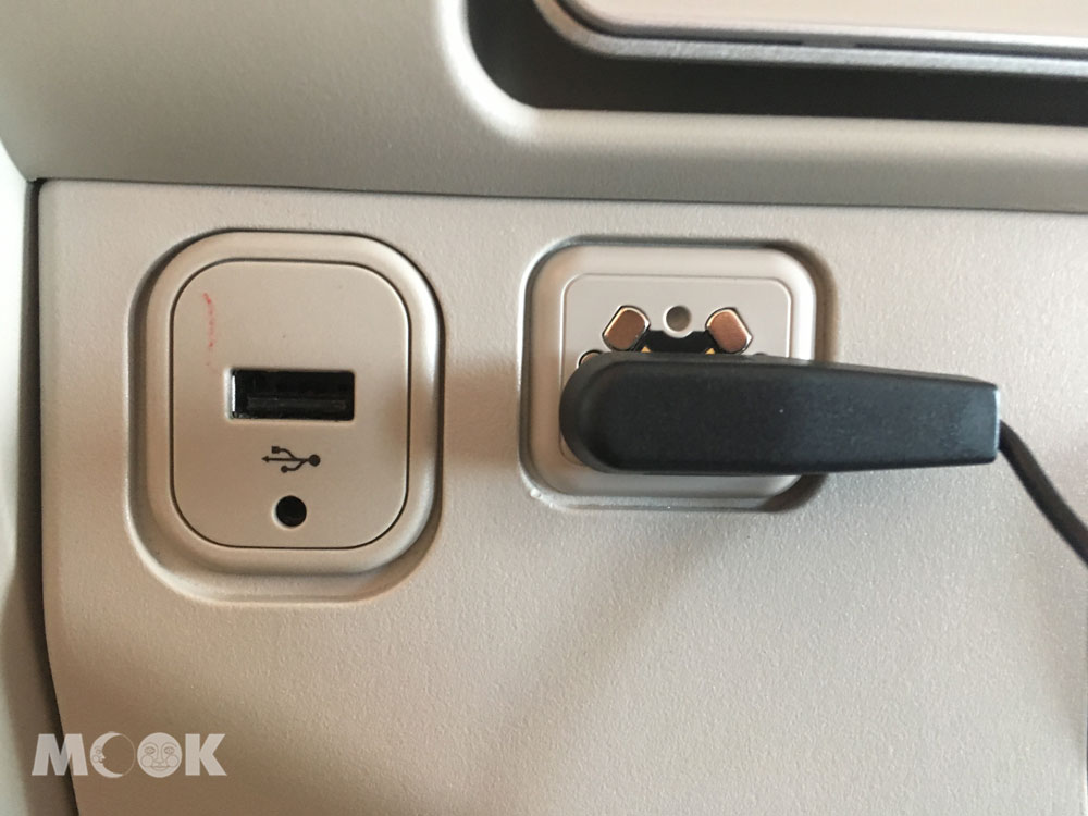 USB充電座