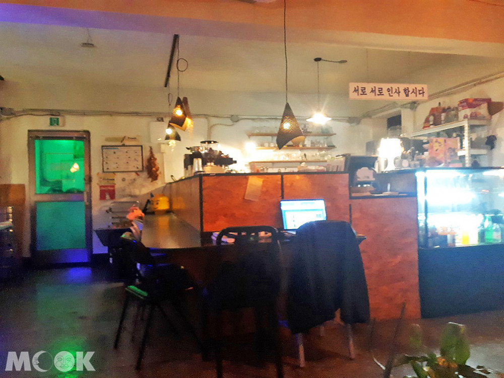 Cafe IDAHO櫃台