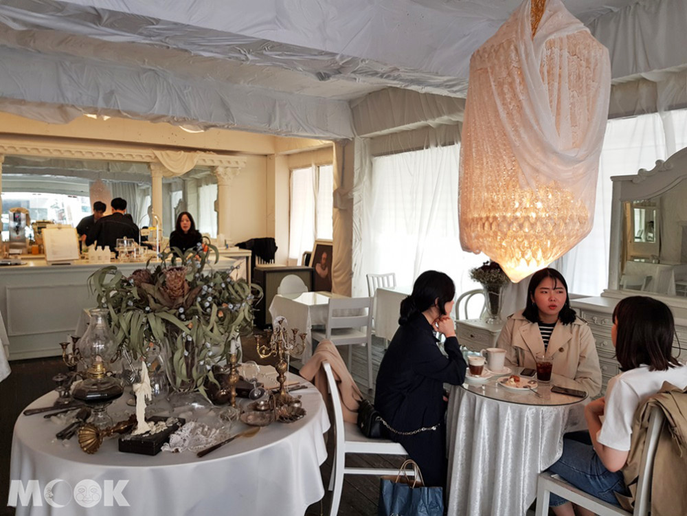 Social Club Seoul水晶吊燈