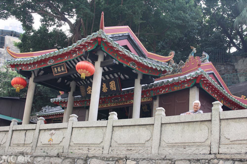 沙梨頭更館土地古廟