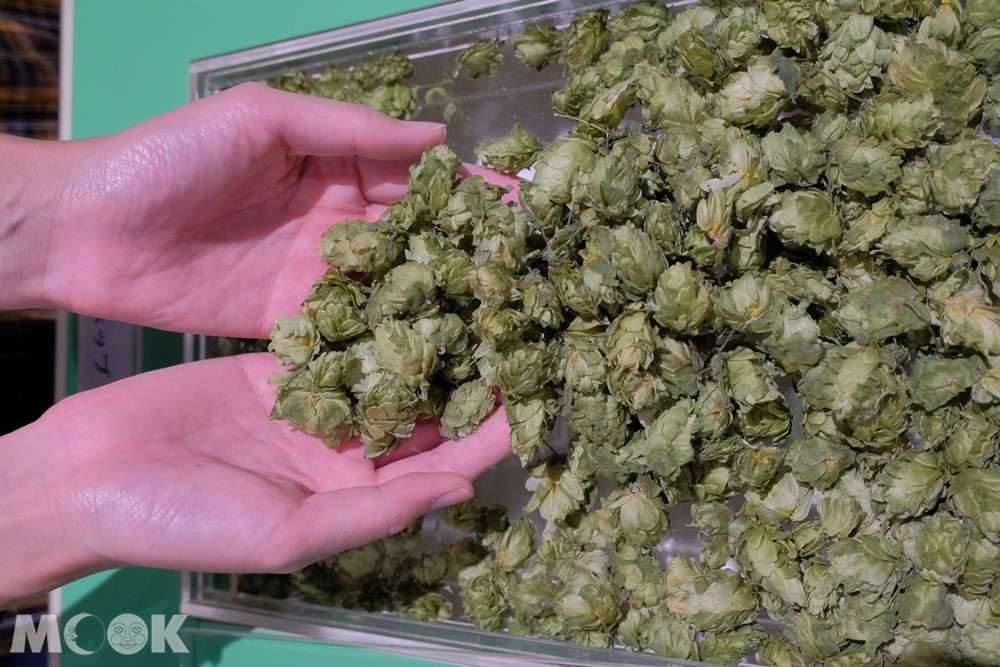 麒麟啤酒神戶工廠 - 二樓原料區