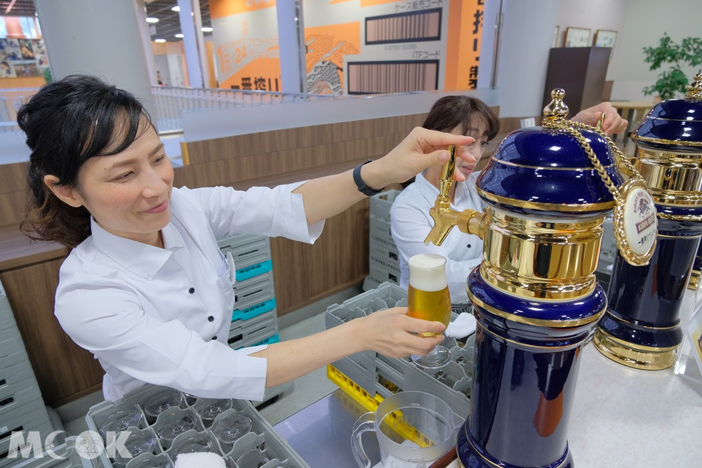 麒麟啤酒神戶工廠 – 試飲大廳