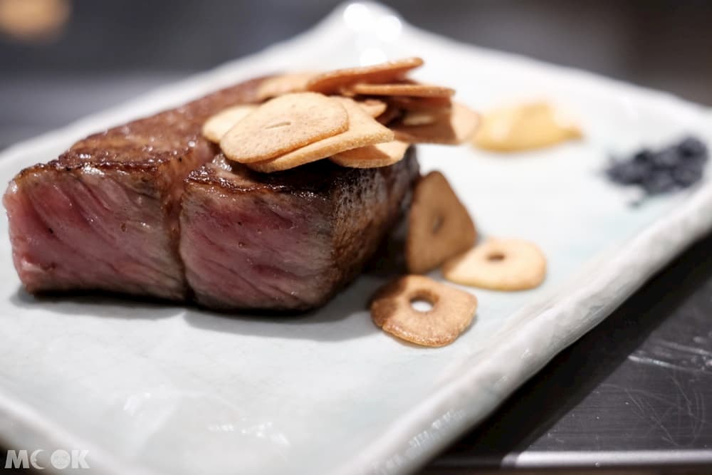 雪月花神戶牛加熱後與紅肉交織成絕妙的平衡口感