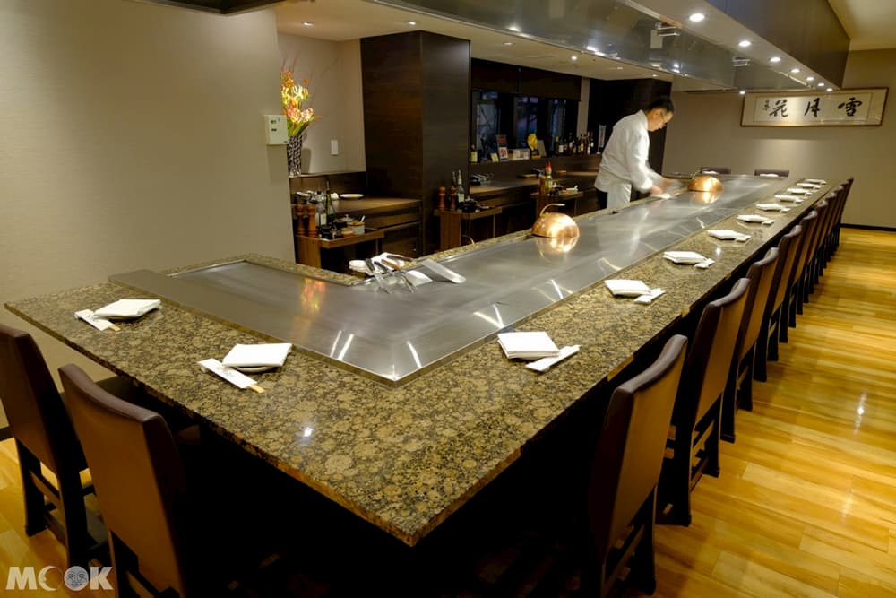 一走進雪月花店內就感受到超高級的裝潢