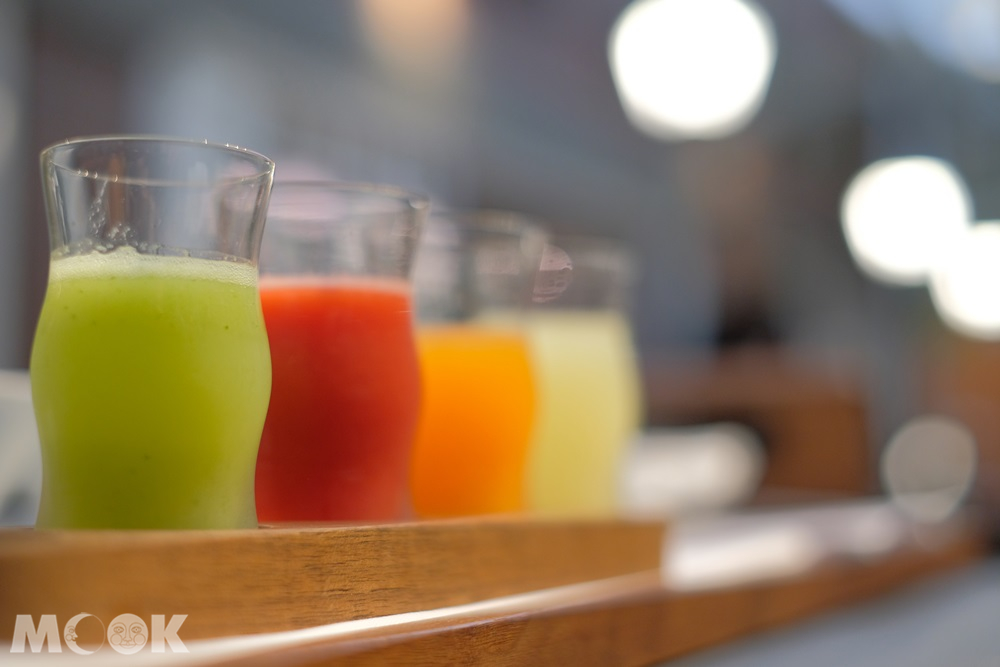神戶北野飯店 – 世界第一早餐 – 5色果汁