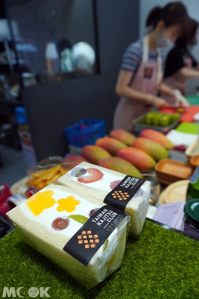 台灣台北市 大安區 忠孝敦化站 台灣果實俱樂部Fruit_club 工作情形