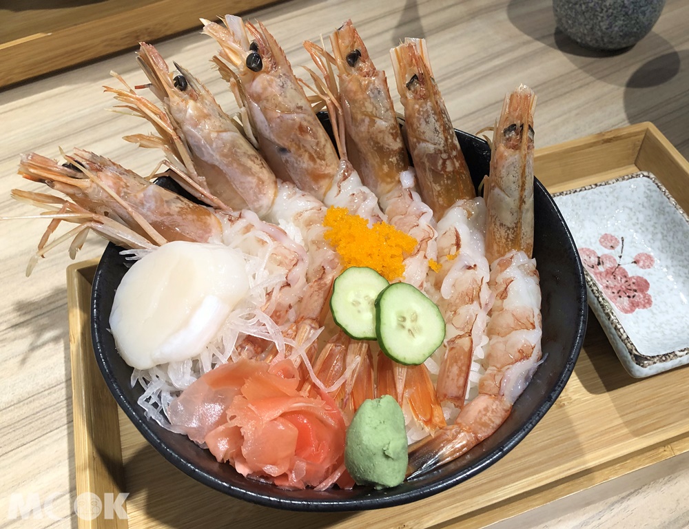 春月日式食堂 痛風丼