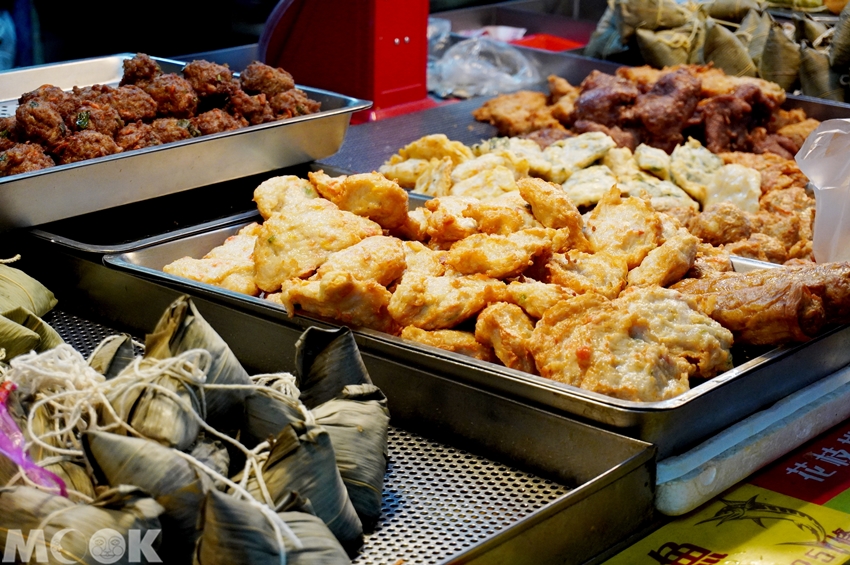 台灣台中市　西區　第五市場　熟食攤販