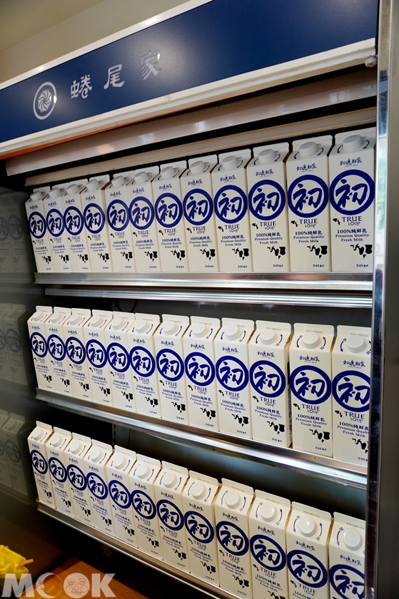 台灣台北市　松山區　蜷尾家夏季台北店　初鹿牧場鮮乳