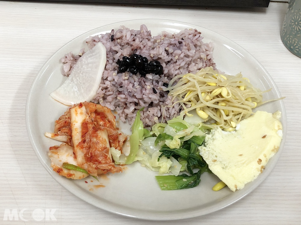 韓食堂以雪爾 套餐餐點