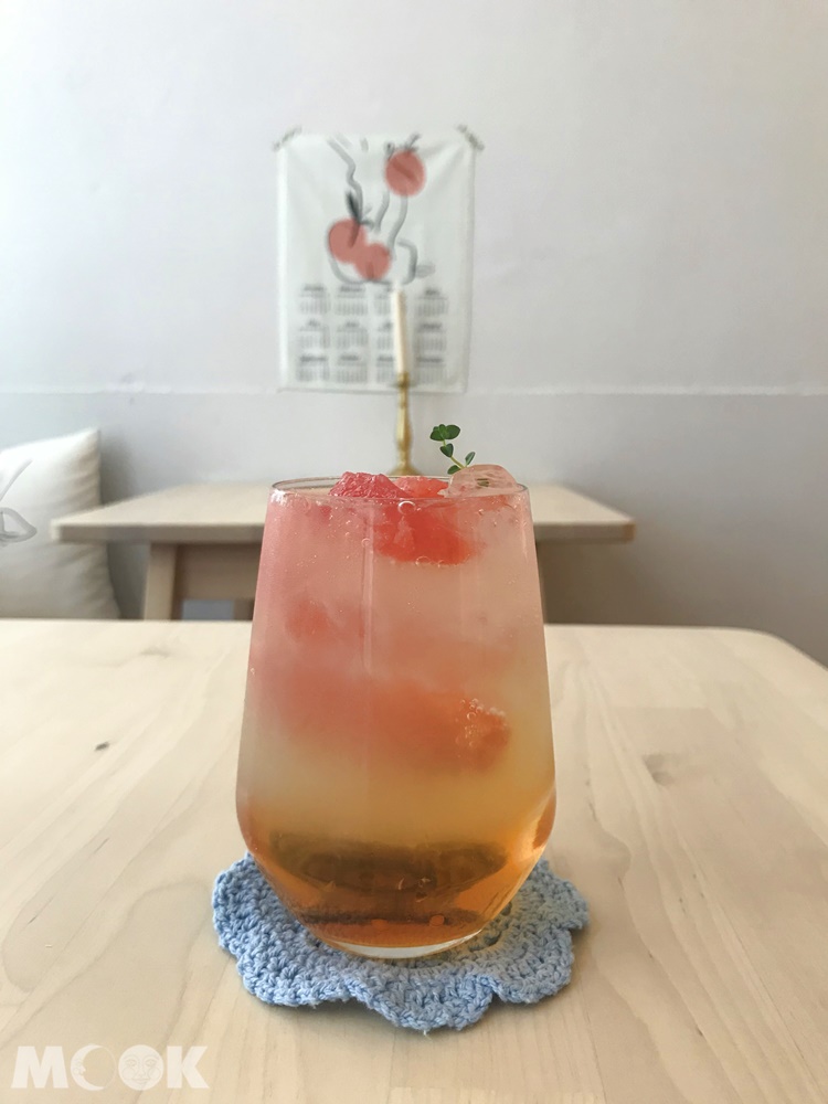 韓系咖啡廳January Couple的飲料-蜂蜜香柚氣泡飲 
