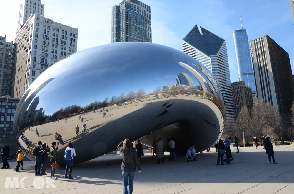 芝加哥千禧公園內的雲門