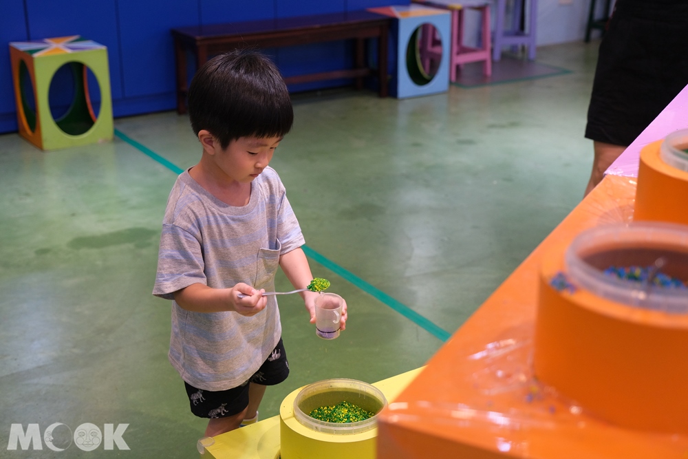 宜蘭 蘇澳 蜡藝蜡筆城堡 DIY 蠟筆