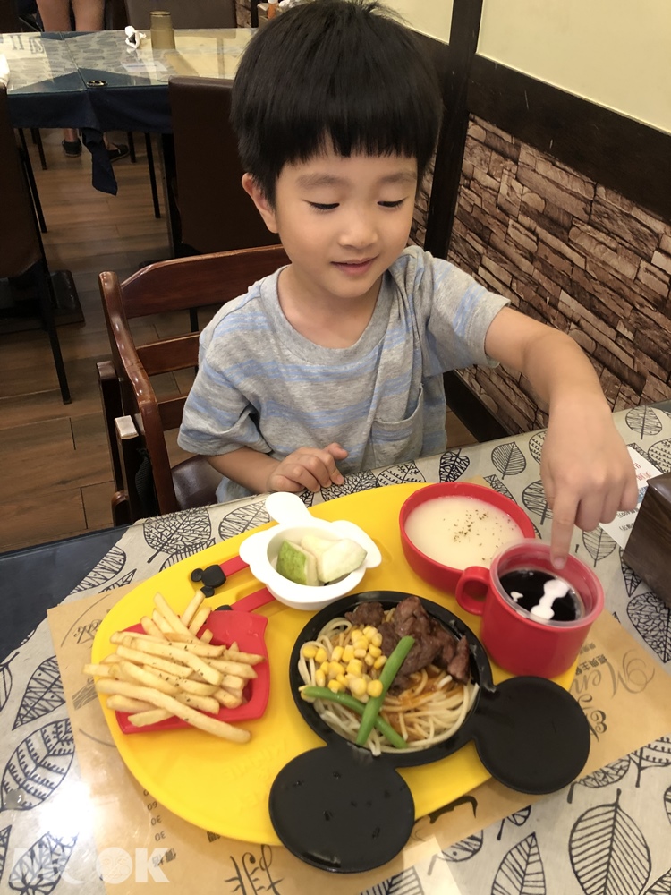 宜蘭樂樂牛排 兒童餐