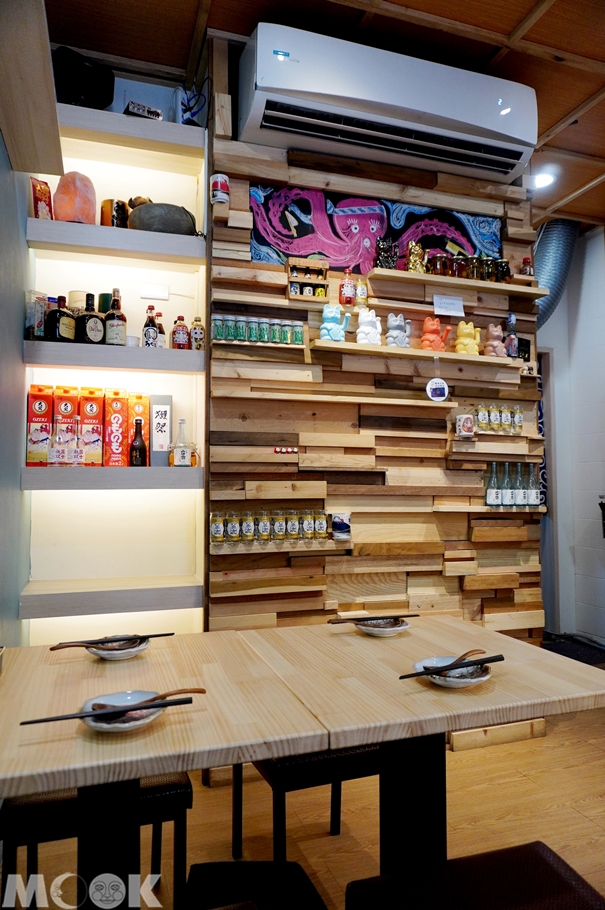 台灣台北市　南京復興站　THE 春　店內照片