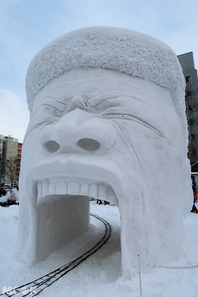 NBA球員八村壘的雪像隧道