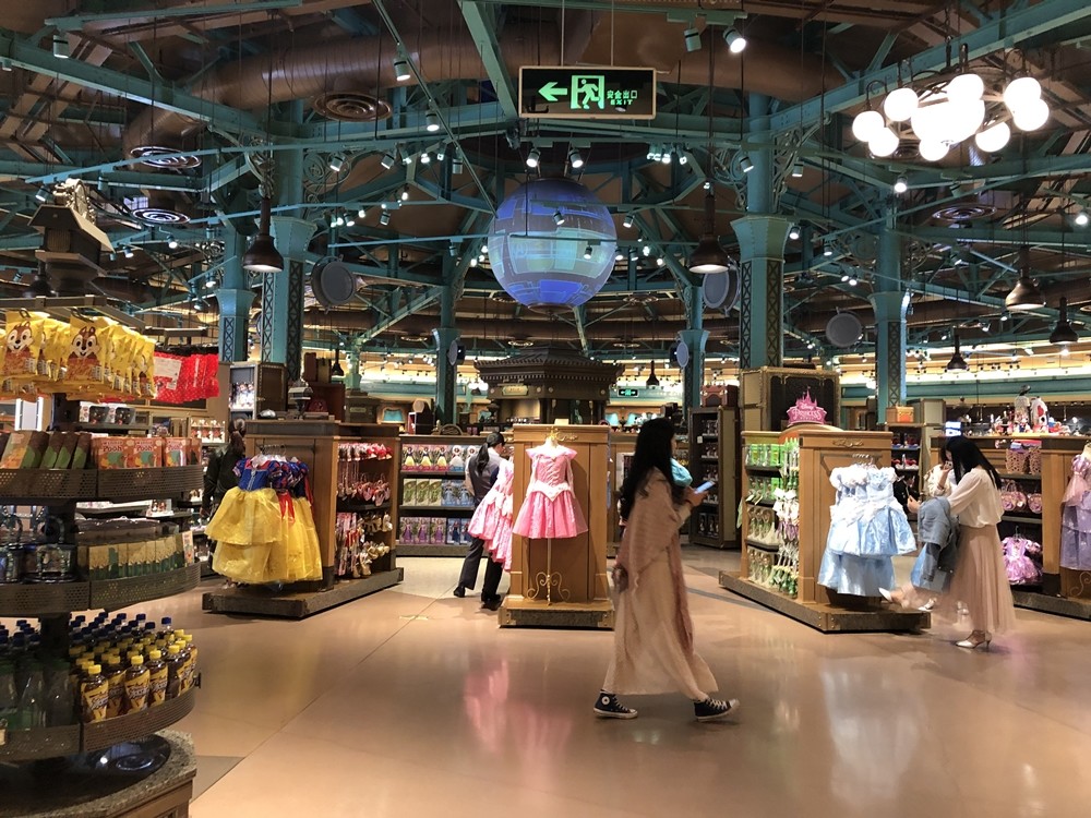 上海迪士尼小鎮迪士尼商店